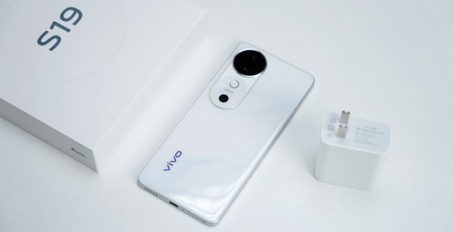 vivo S19和vivo S18怎么选 vivo S19和vivo S18对比介绍